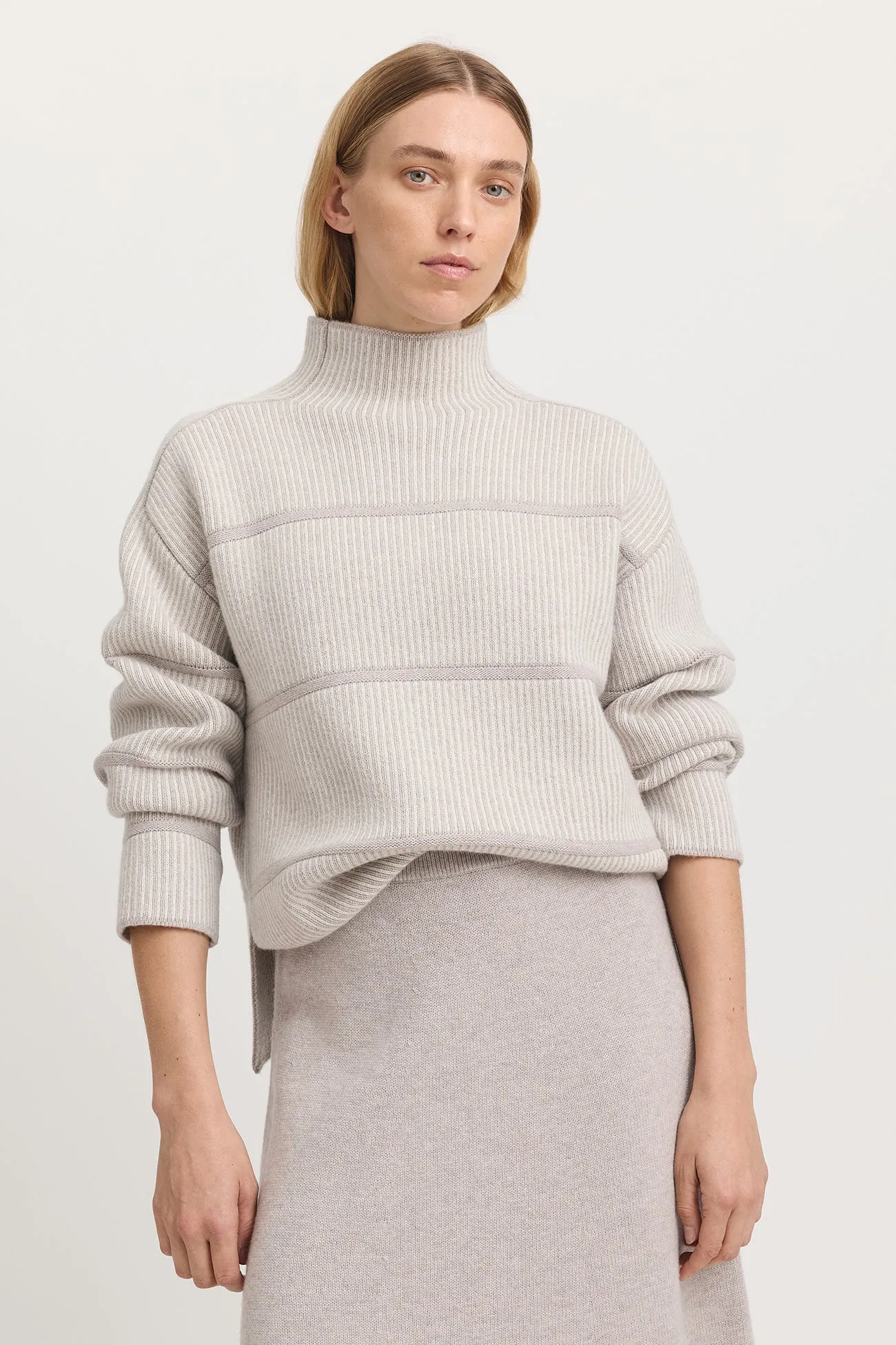 Pin Stripe Funnel | Light oat