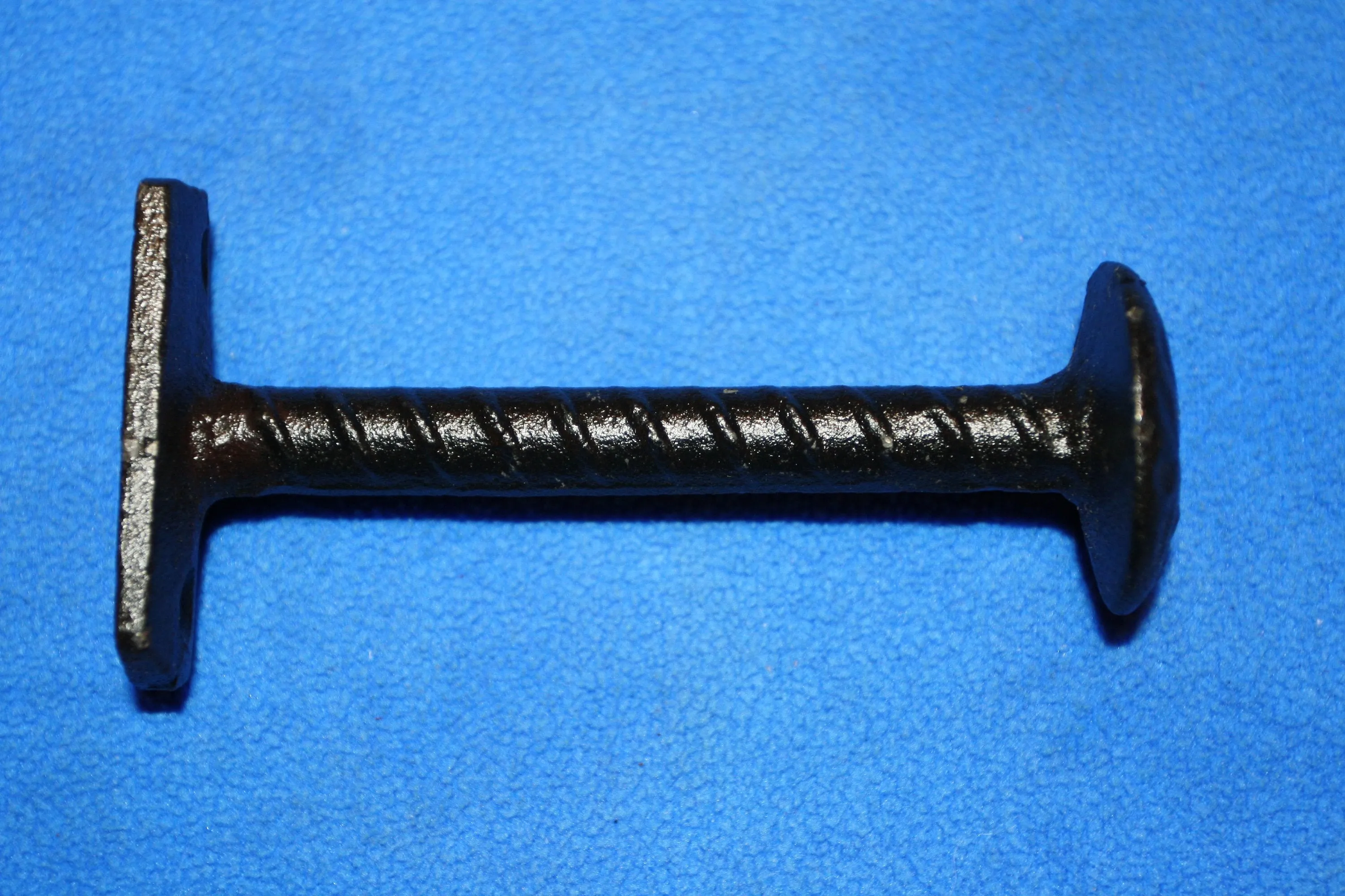 Railroad Spike Wall Hook, Free Shipping, Solid Cast Iron Durable Railroad Spike Wall Hook, Railroad Wall Decor, Collectible, H-73