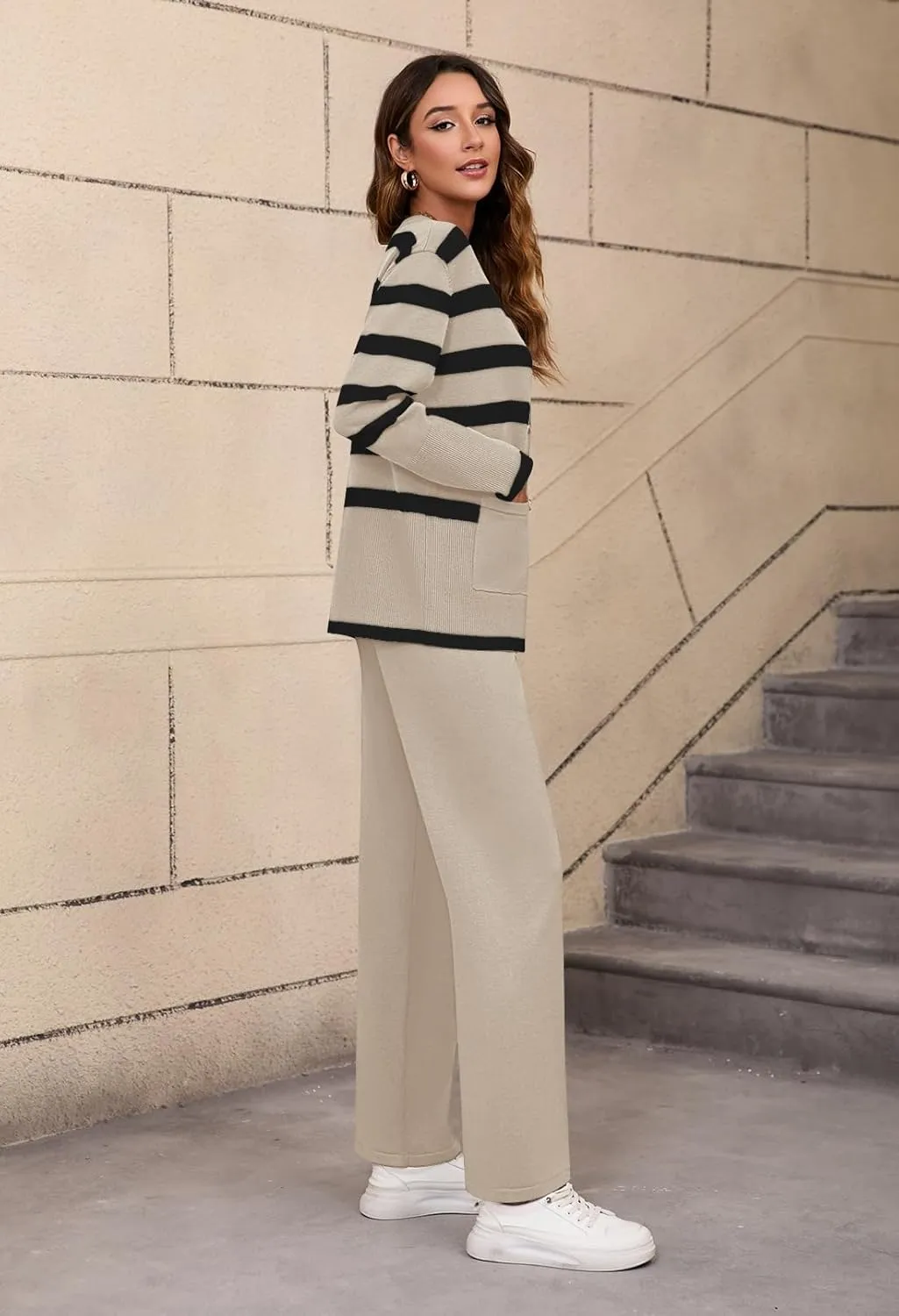 Viottiset Women's 2 Piece Outfits Stripe Sweatsuit Set Long Sleeve Button Sweatshirt Wide Leg Sweatpants Lounge Set