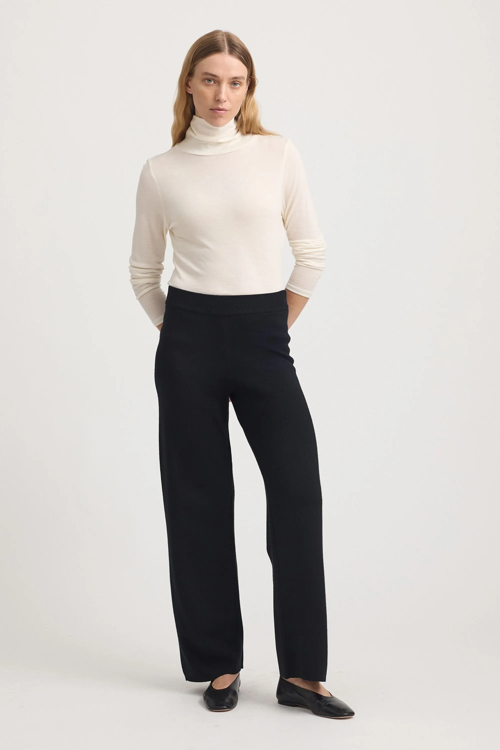 WIDE LEG KNIT PANT - 5084