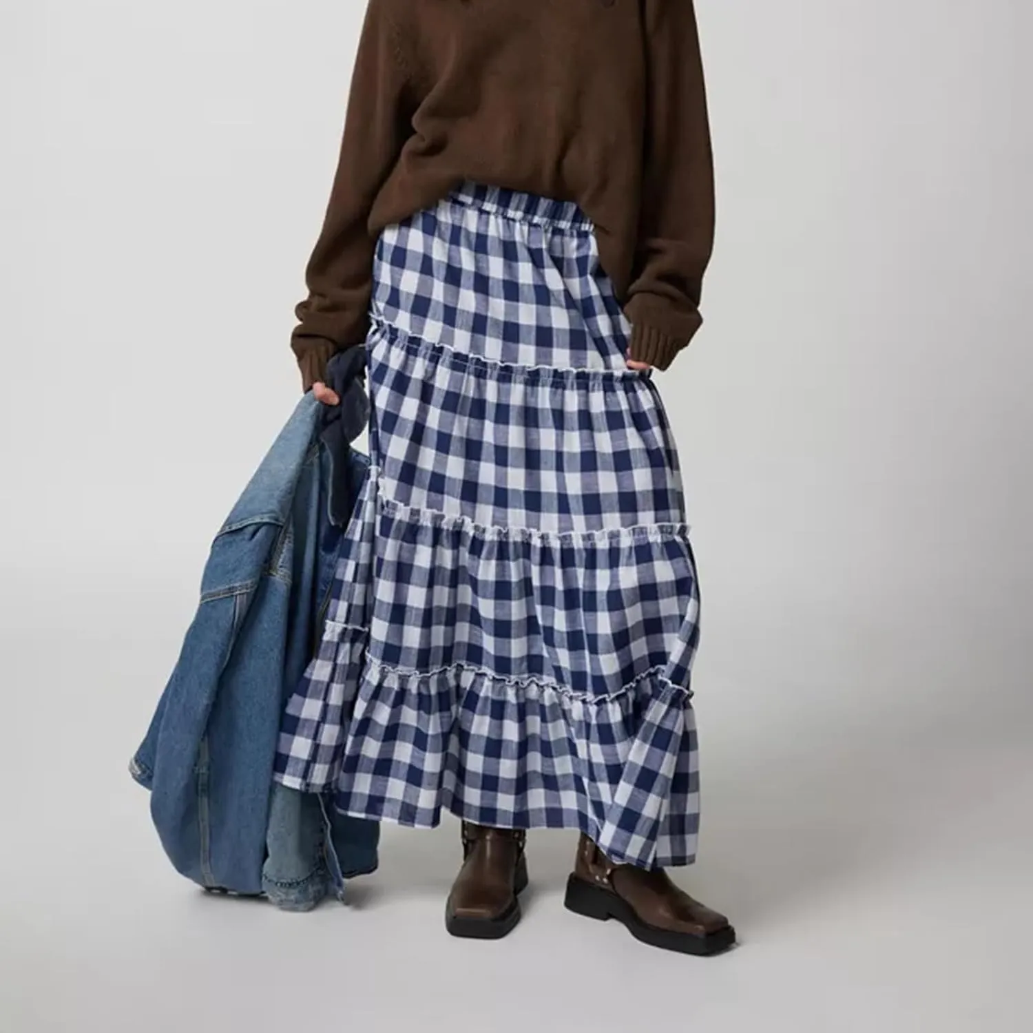 Y2k Plaid Tiered Maxi Skirt for Women Vintage Gingham A Line Long Skirt Summer Ruffle Flowy Swing Midi Skirt